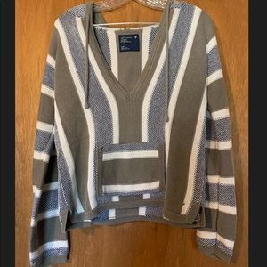 American Eagle (AE) V Neck Hoodie Sweatshirt